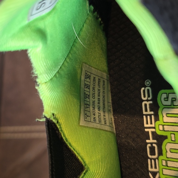 Skechers Kids Black and Green Sneakers - Picture 4 of 4